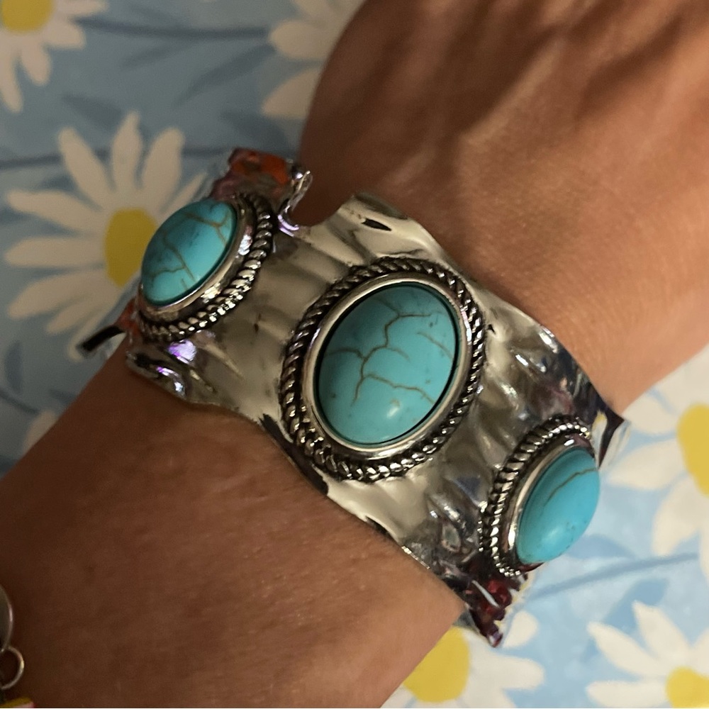New Handmade Western Sterling Silver Signed Natural Turquoise Bangle Bracelet - Picture 2 of 12